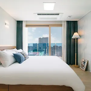 Urbanstay Airport Appartement